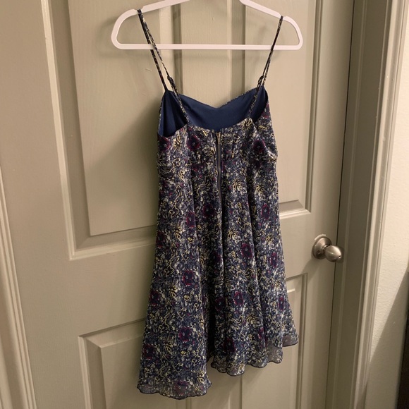 🛍Urban Outfitters Pins & Needles Floral Dress - Picture 5 of 7